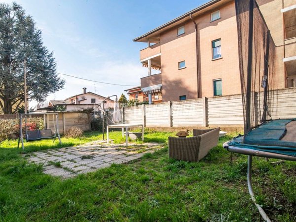 appartamento in vendita ad Uboldo