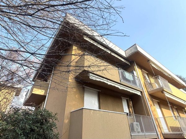 appartamento in vendita ad Uboldo