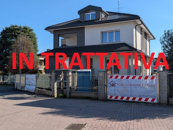 appartamento in vendita ad Uboldo