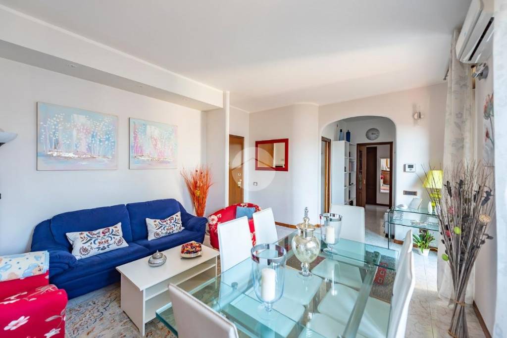 appartamento in vendita ad Uboldo