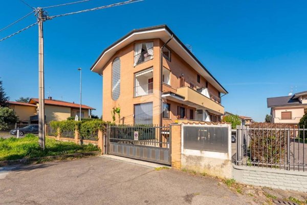 appartamento in vendita ad Uboldo