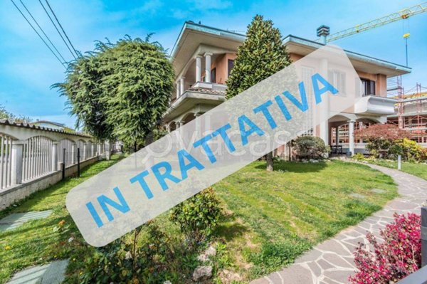 appartamento in vendita ad Uboldo