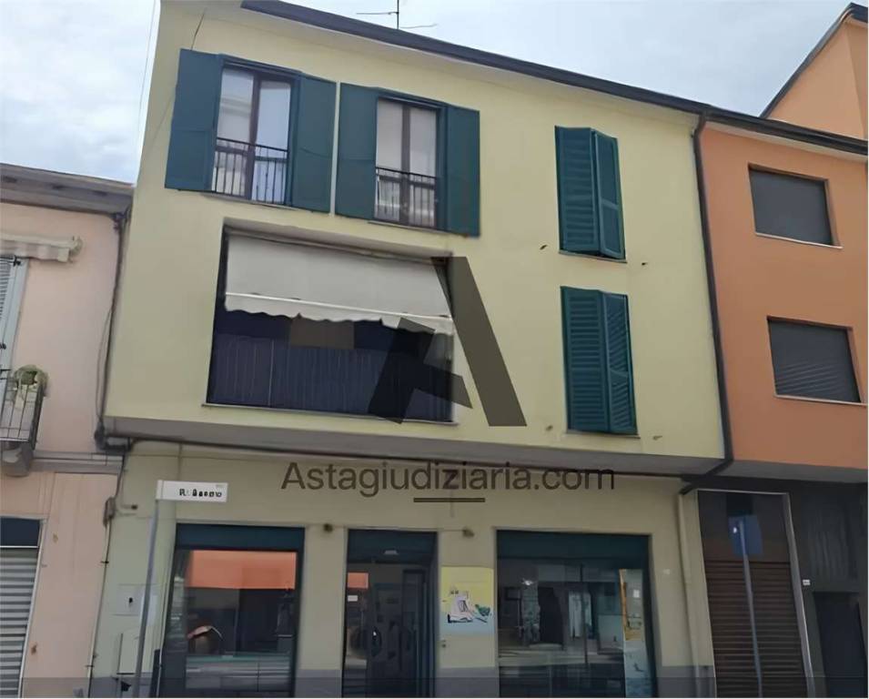 appartamento in vendita ad Uboldo