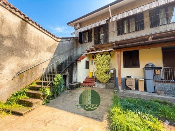 casa indipendente in vendita ad Uboldo