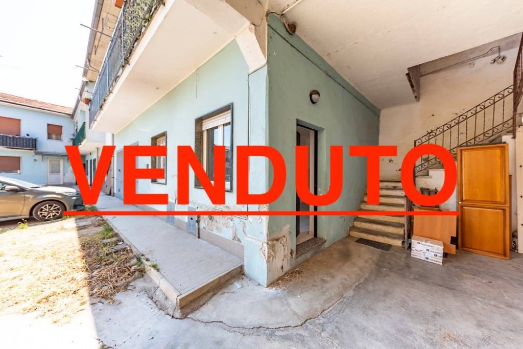 appartamento in vendita ad Uboldo