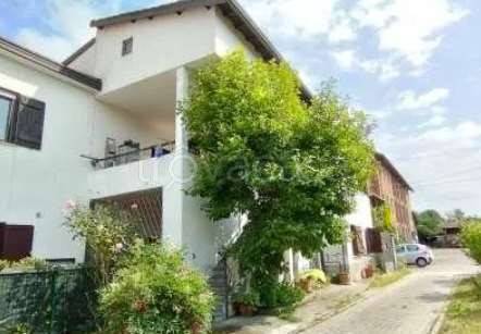 appartamento in vendita ad Uboldo