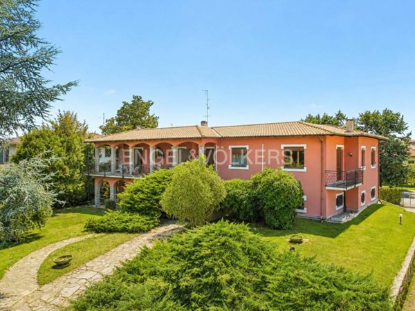 casa indipendente in vendita ad Uboldo