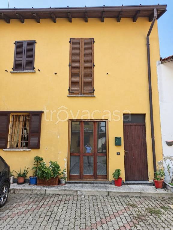 appartamento in vendita ad Uboldo
