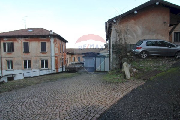 appartamento in vendita a Valganna