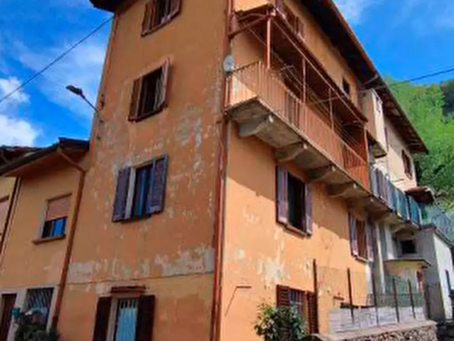 appartamento in vendita a Valganna in zona Ganna