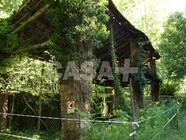 quadrivano in vendita a Valganna in zona Boarezzo