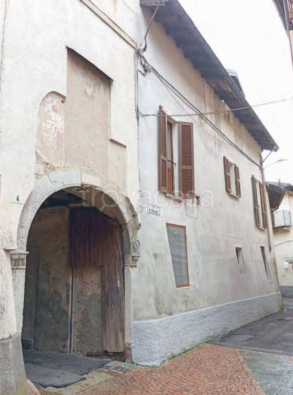 appartamento in vendita a Valganna in zona Ganna