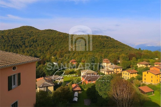 appartamento in vendita a Valganna in zona Ghirla