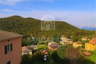 appartamento in vendita a Valganna in zona Ghirla