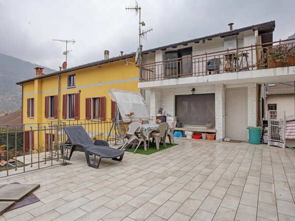 appartamento in vendita a Valganna in zona Ganna