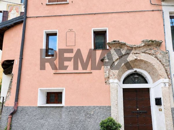 appartamento in vendita a Valganna in zona Ganna