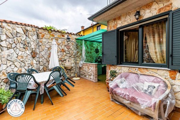 appartamento in vendita a Valganna in zona Ganna