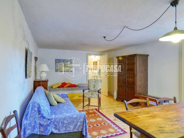 appartamento in vendita a Valganna in zona Ganna