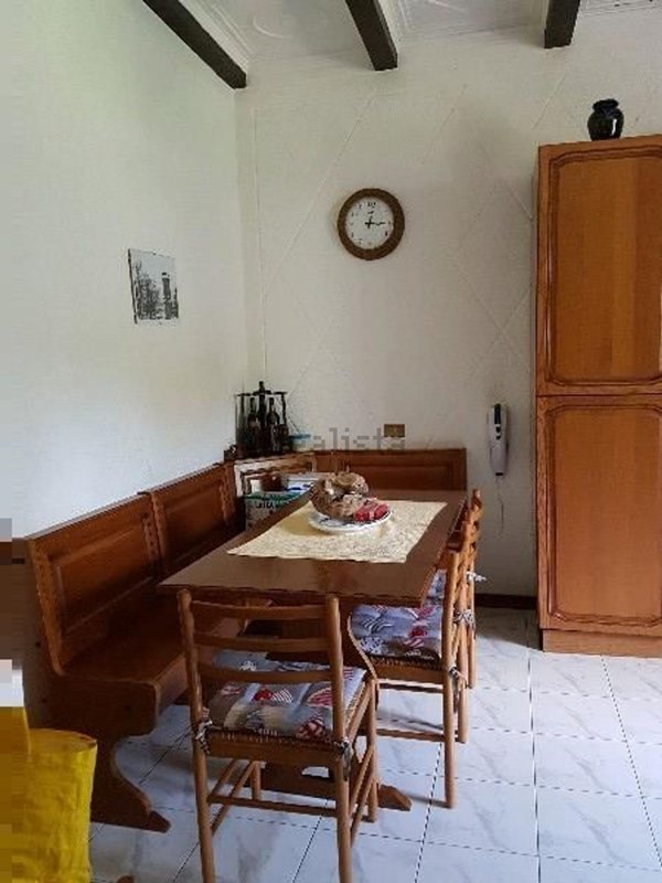 appartamento in vendita a Valganna in zona Ghirla