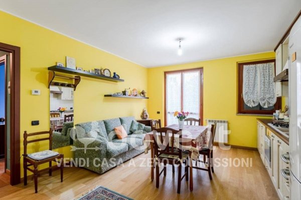 appartamento in vendita a Varano Borghi