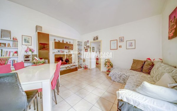 appartamento in vendita a Varano Borghi