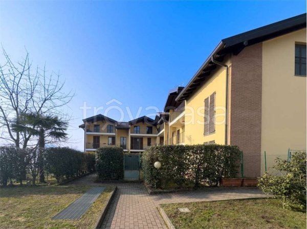 appartamento in vendita a Varano Borghi