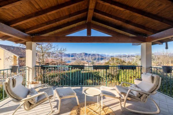 casa indipendente in vendita a Varano Borghi
