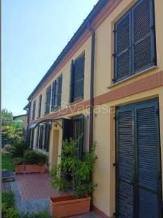 appartamento in vendita a Varano Borghi