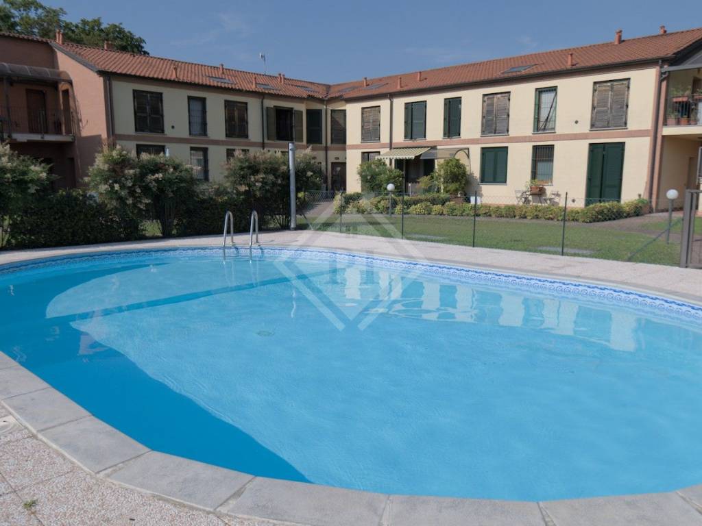 casa indipendente in vendita a Varano Borghi