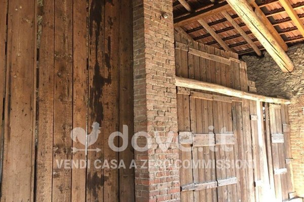 appartamento in vendita a Varano Borghi
