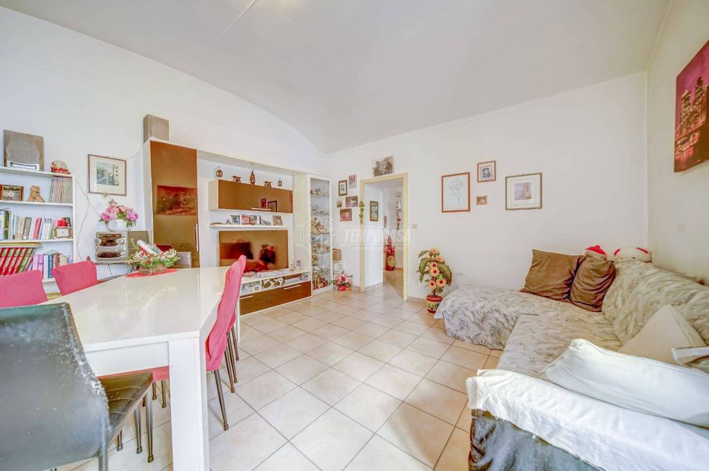 appartamento in vendita a Varano Borghi