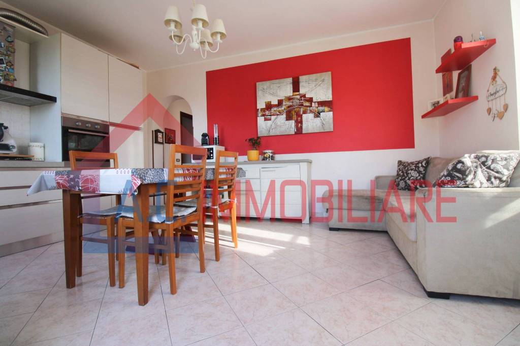 appartamento in vendita a Varano Borghi