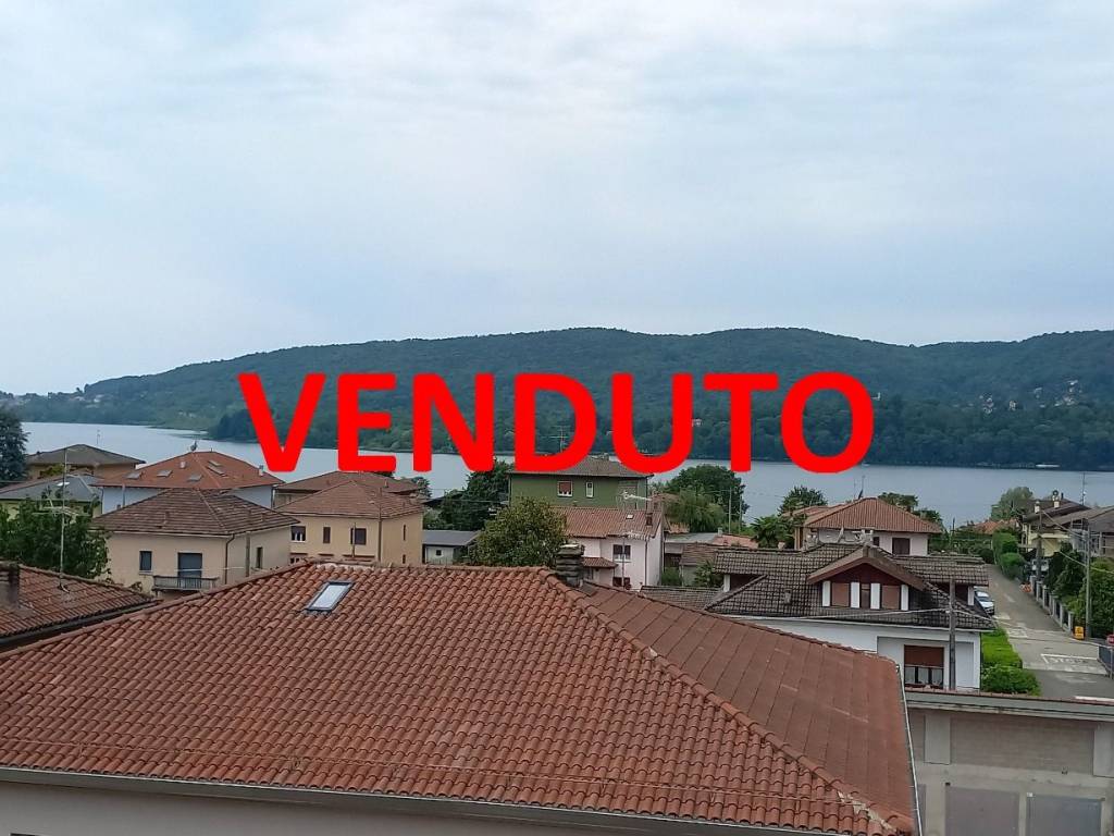 appartamento in vendita a Varano Borghi
