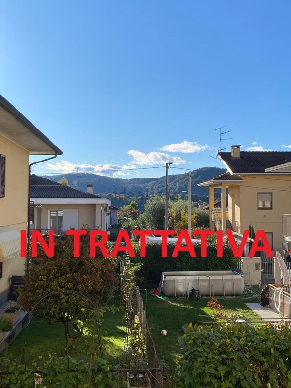 appartamento in vendita a Varano Borghi