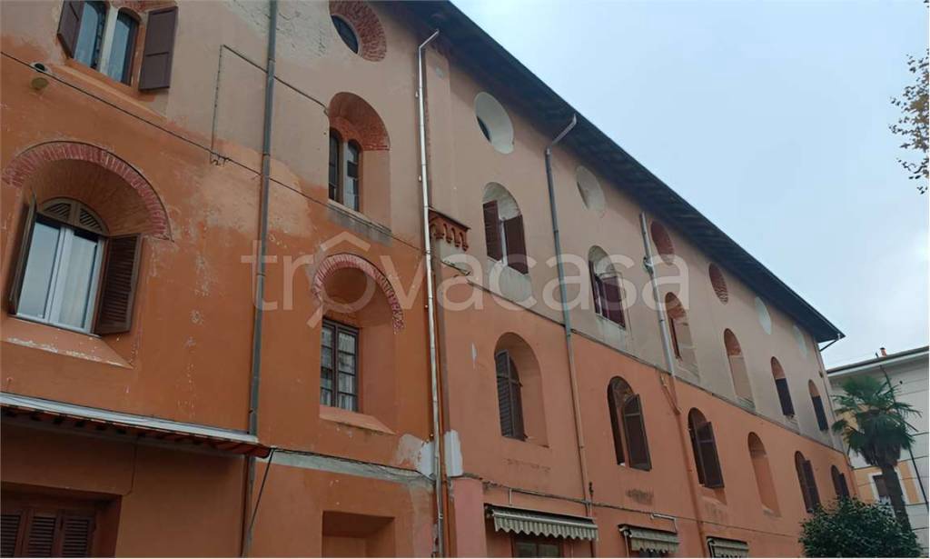 appartamento in vendita a Varano Borghi