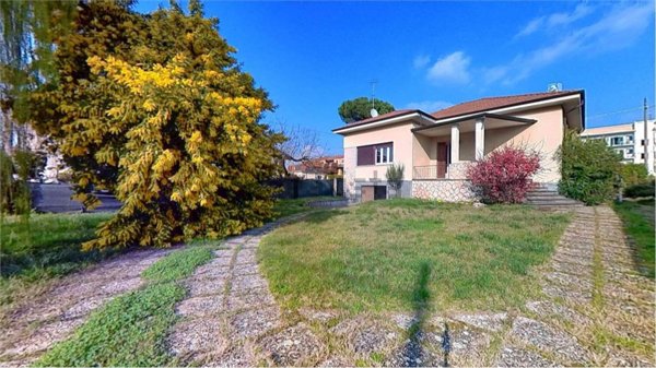 immagine annuncio 0 di 1