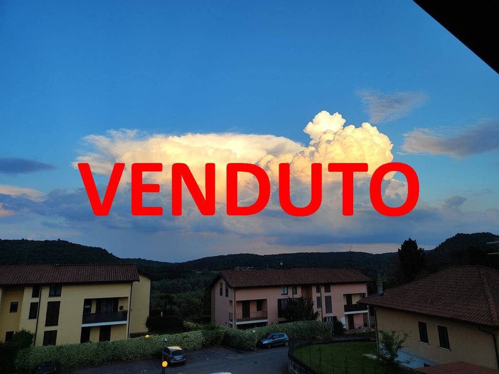 appartamento in vendita a Varano Borghi