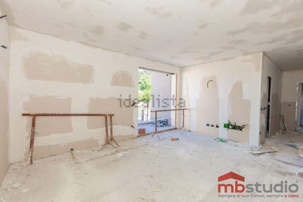 appartamento in vendita a Varano Borghi in zona Boffalora