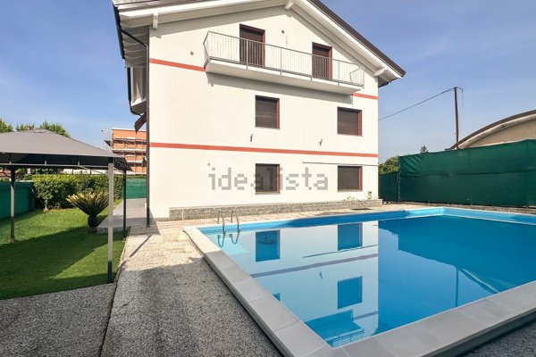 appartamento in vendita a Varano Borghi