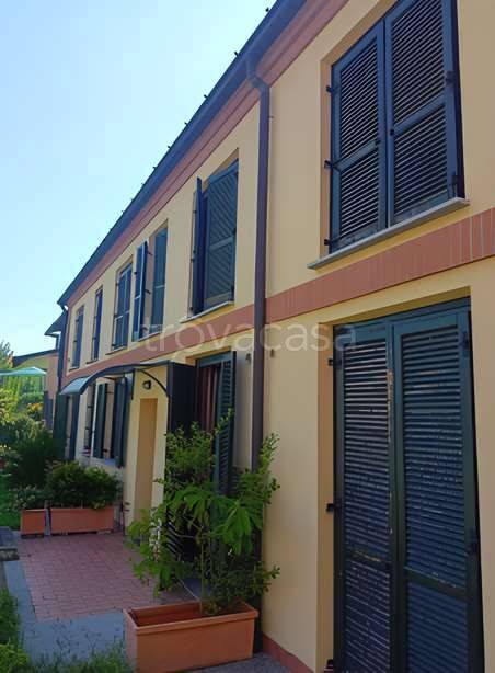 appartamento in vendita a Varano Borghi in zona Boffalora