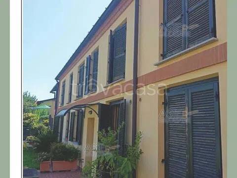 appartamento in vendita a Varano Borghi in zona Boffalora