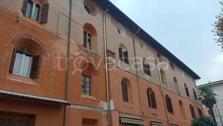 appartamento in vendita a Varano Borghi
