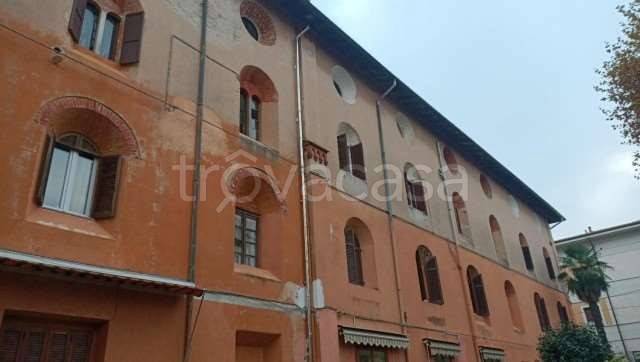 appartamento in vendita a Varano Borghi in zona Boffalora