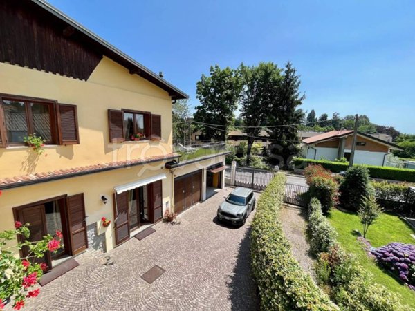 casa indipendente in vendita a Varese in zona Sant'Ambrogio