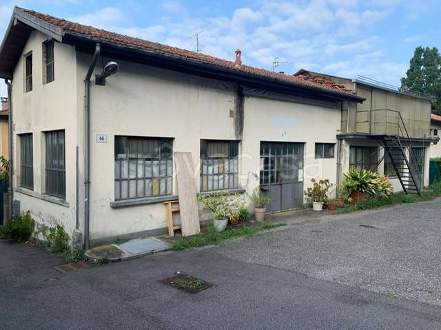 ufficio in vendita a Varese in zona Masnago