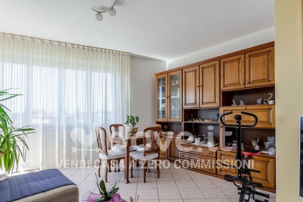 appartamento in vendita a Varese in zona San Fermo