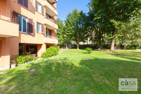 appartamento in vendita a Varese in zona Giubiano