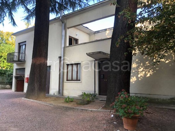 casa indipendente in vendita a Varese in zona San Gallo