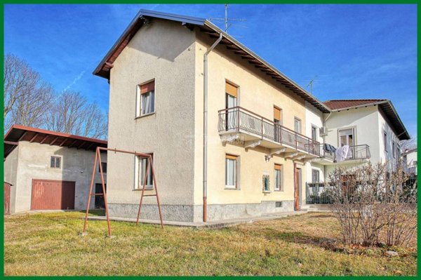 casa indipendente in vendita a Varese in zona Bobbiate