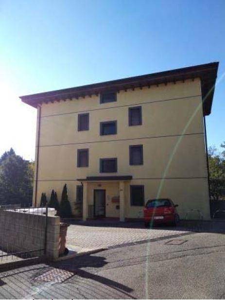 appartamento in vendita a Varese in zona Giubiano